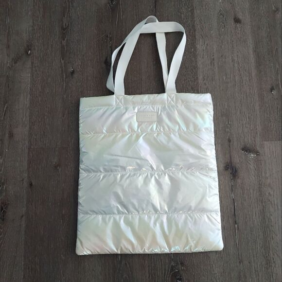 Bath and Body Works Iridescent White Puffer Quilted Tote Shoulder Bag - Picture 1 of 6